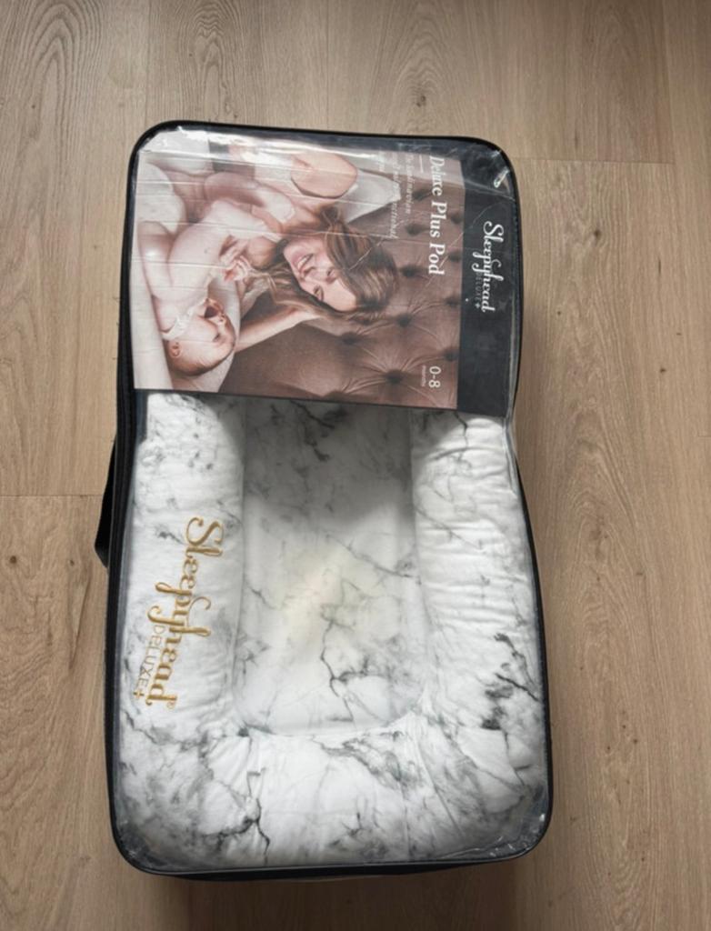 Sleepyhead babynestje, Ophalen, Zo goed als nieuw, Overige typen