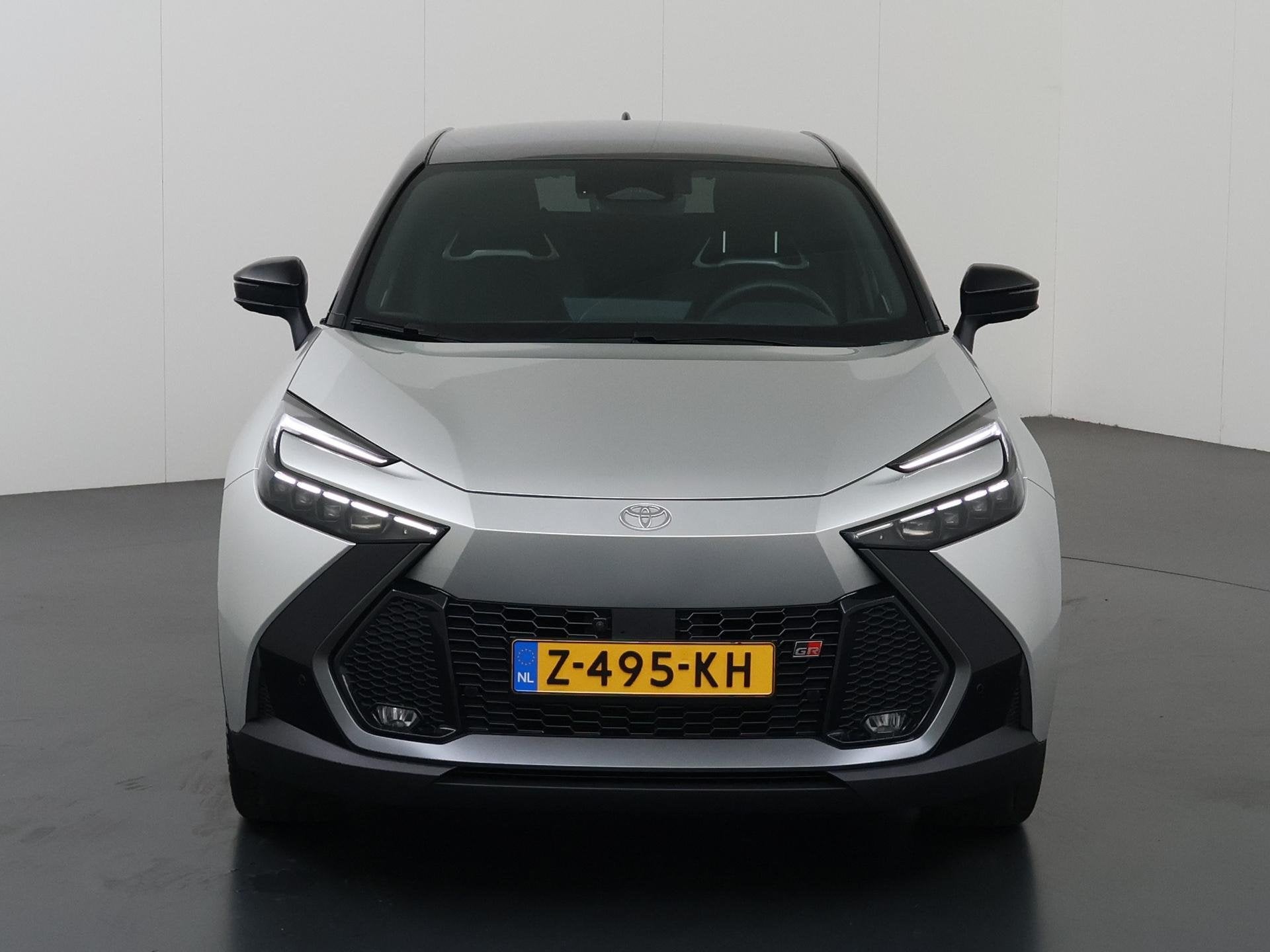 Toyota C-HR 2.0 Hybrid 200 GR SPORT Première Edition | Pano, Auto's, Dealer onderhouden, 4 cilinders, Origineel Nederlands, Hybride Elektrisch/Benzine