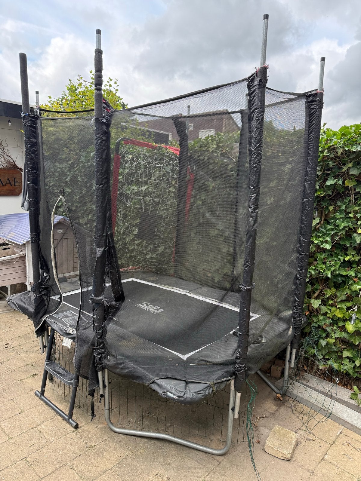 Gratis trampoline, Ophalen, Gebruikt