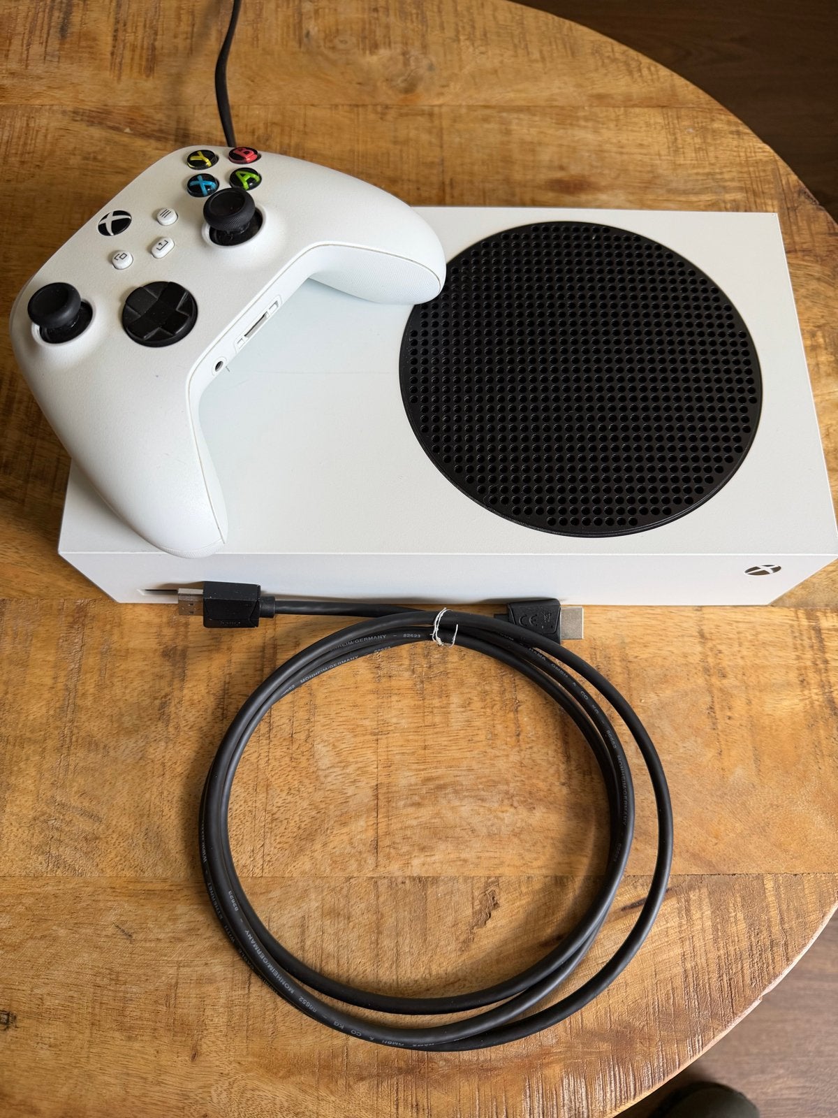 Xbox Series S met controller en kabels, Spelcomputers en Games, Ophalen, Gebruikt, Xbox Series S