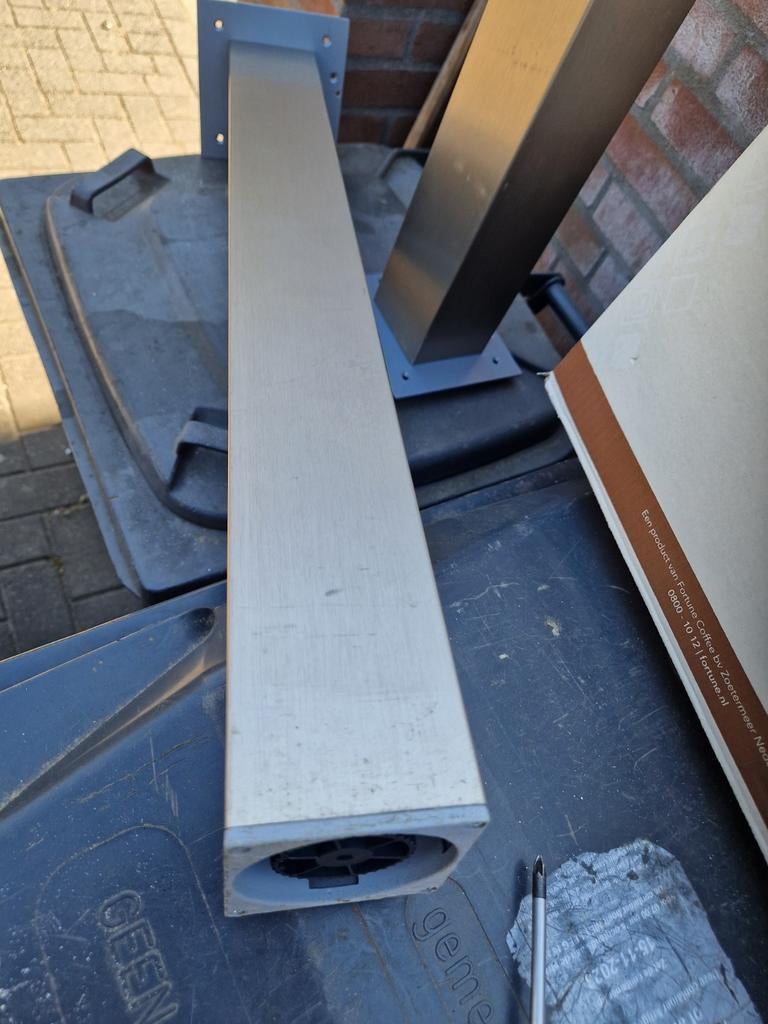 6 stuks tafelpoten rvs geborsteld 70 cm, Ophalen, Rond, 50 tot 100 cm, 50 tot 100 cm