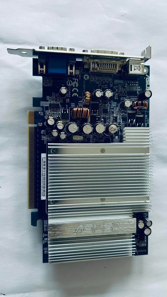 ASUS GeForce 6600 128MB DDR PCI Express (PCIe) videokaart, Computers en Software, Videokaarten, Zo goed als nieuw, Ophalen of Verzenden