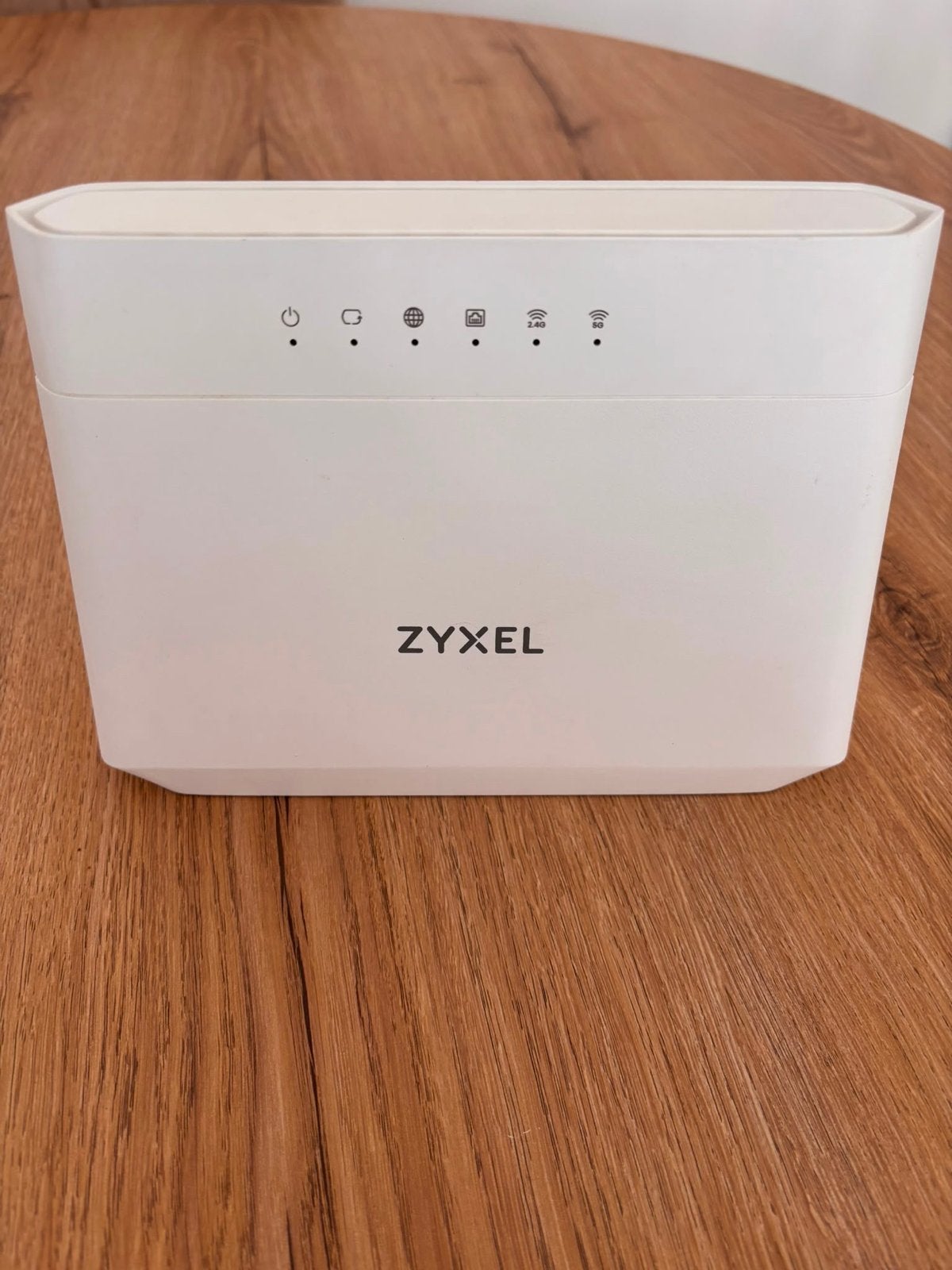 Zyxel Modem - Zo goed als nieuw, Computers en Software, Routers en Modems, Zo goed als nieuw, Router, Ophalen of Verzenden