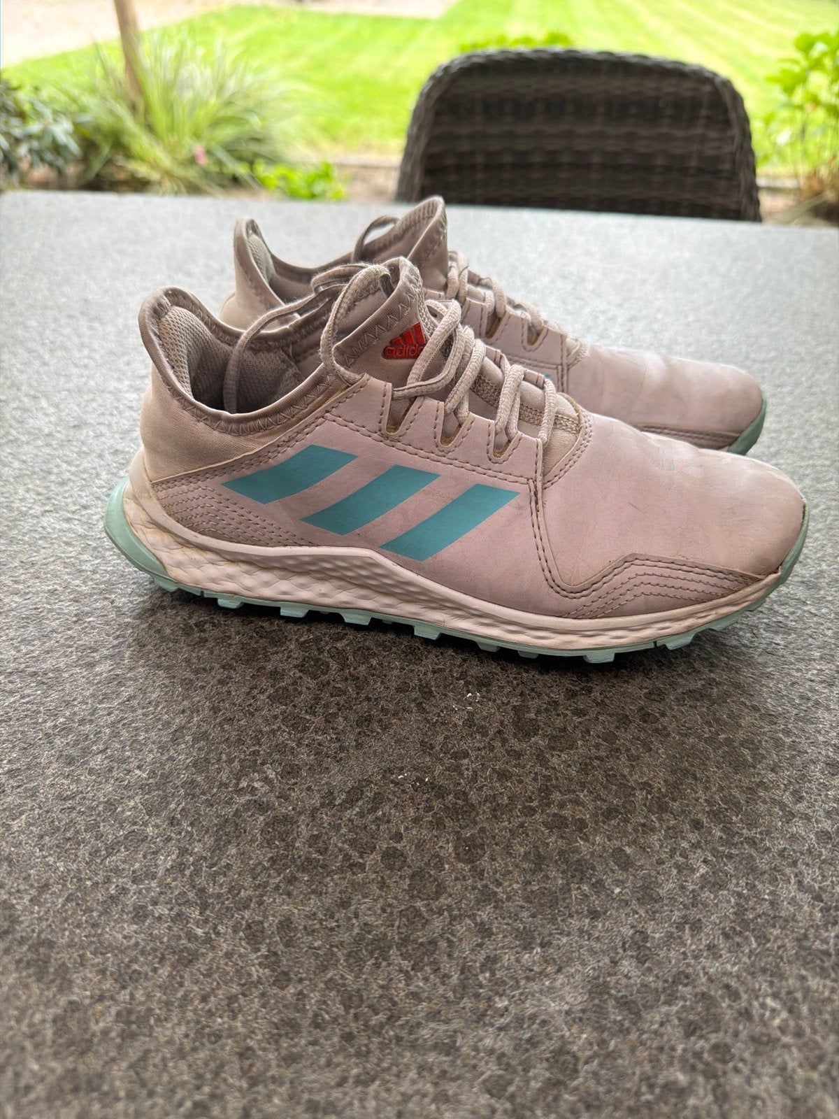 Adidas hockeyschoenen youngstar wit/roze met mintgroen, Ophalen of Verzenden, Gebruikt, Schoenen