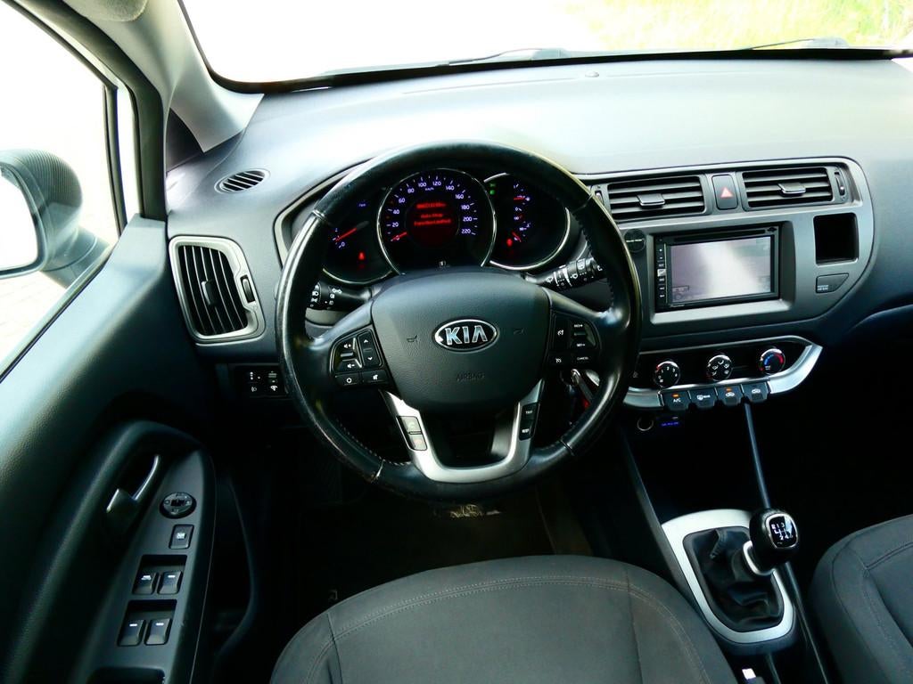 Kia Rio 1.4 CVVT 110pk Airco Cruise Navi Spoilerpakket Histo, Auto's, Voorwielaandrijving, Euro 5, 4 cilinders, 1396 cc