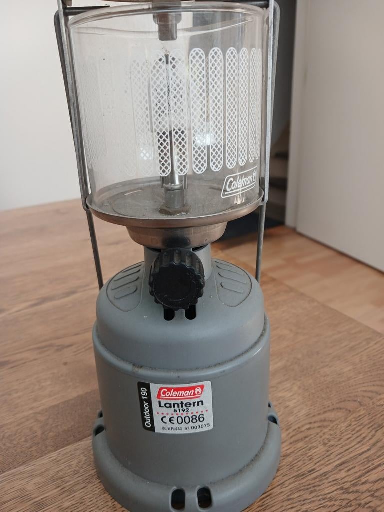Coleman Outdoor 190 Gaslantaarn - Ideaal voor Camping, Ophalen, Gebruikt