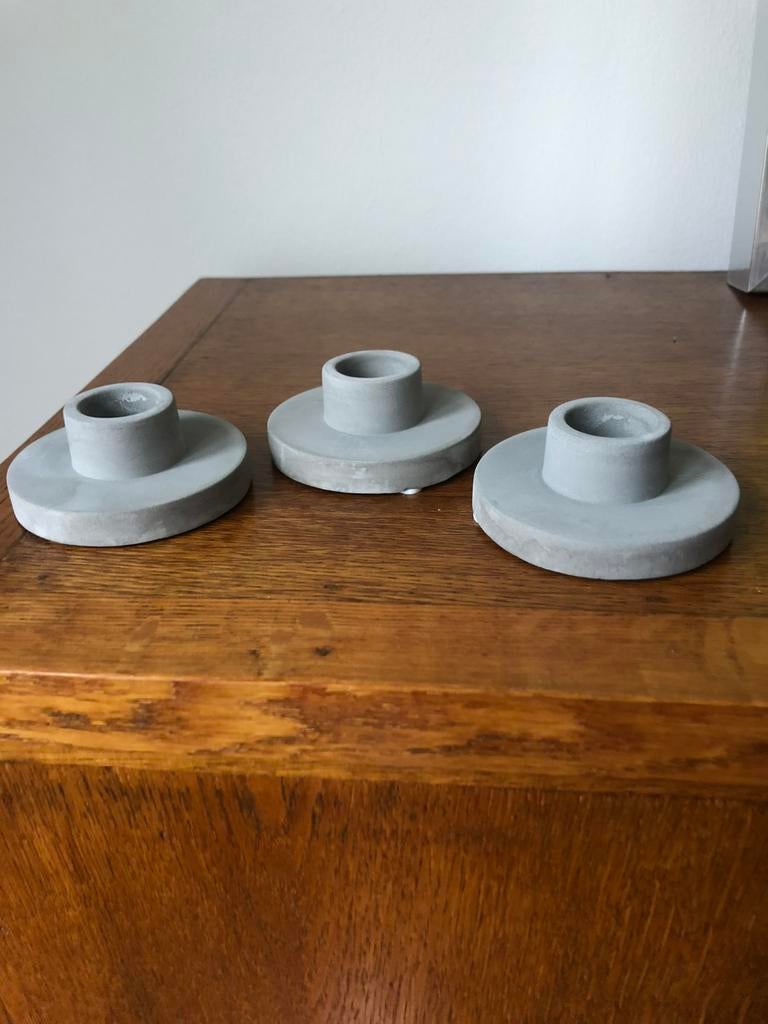 Nieuwe, betonlook kandelaars, Overige materialen, Nieuw, Ophalen of Verzenden, Grijs