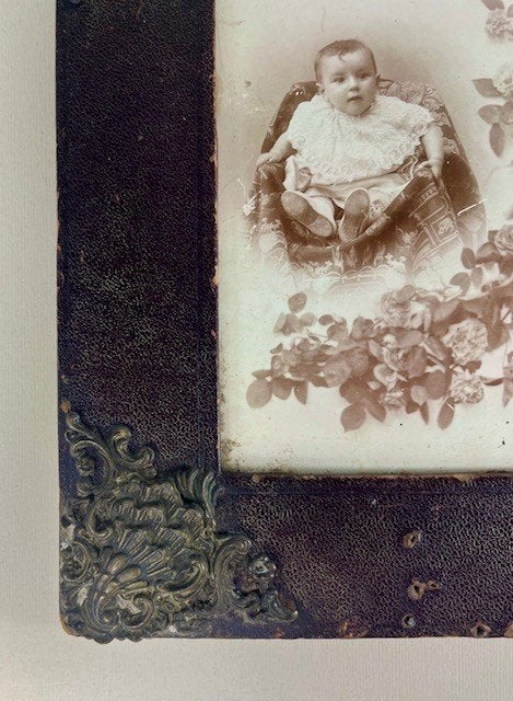 Antieke Franse fotolijst met foto van dreumes, Ophalen of Verzenden