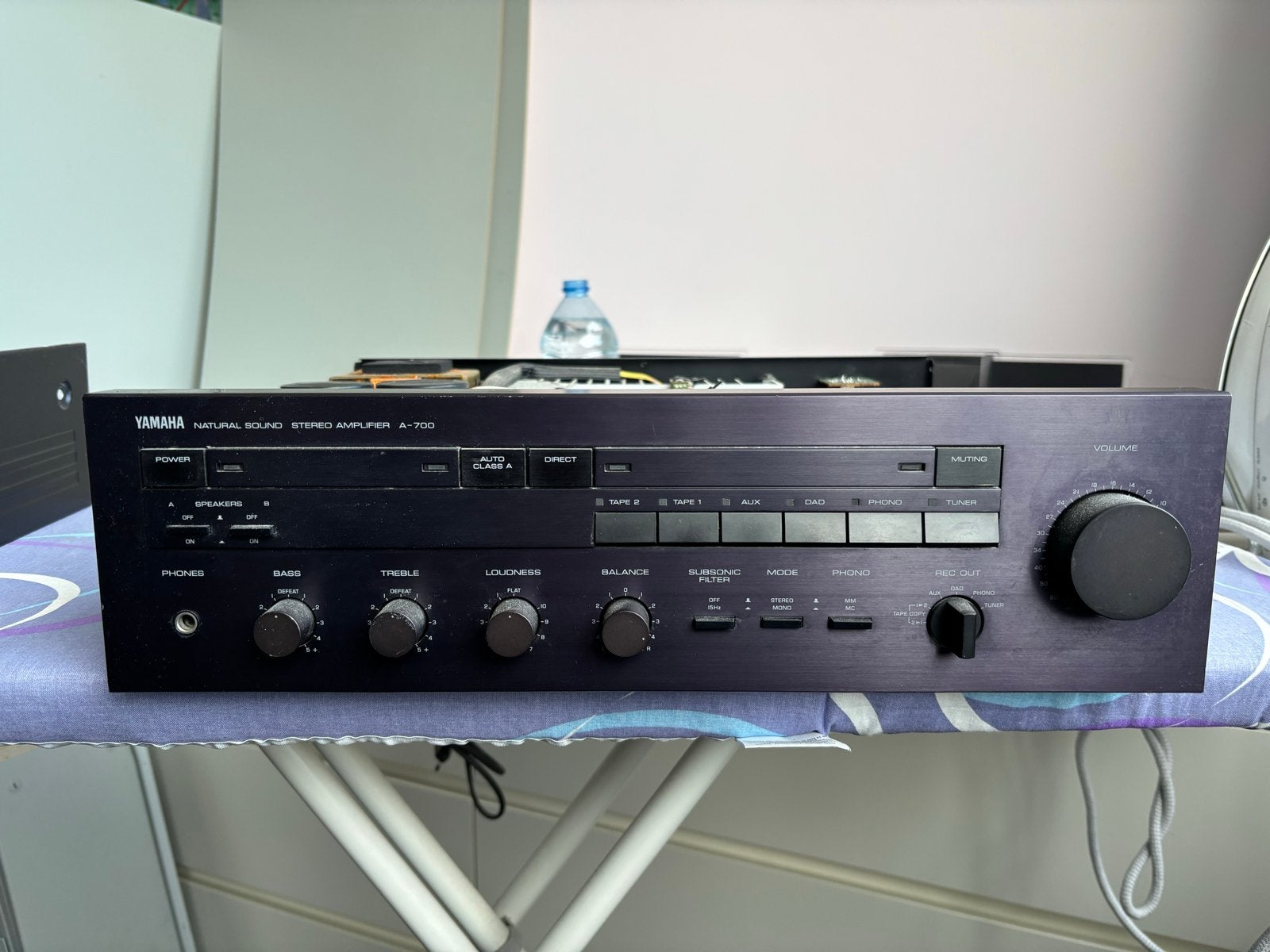 Yamaha A-700 Natural Sound Stereo Versterker, Ophalen, Yamaha, Niet werkend, 120 watt of meer