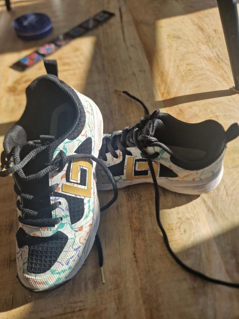 Brabo buiten hockey sportschoenen. Maat 33., Ophalen of Verzenden, Jongen of Meisje