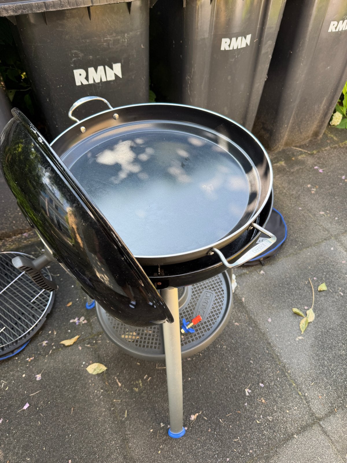 Cadac Carri Chef 2 BBQ met paella en pizza accessoires, Ophalen