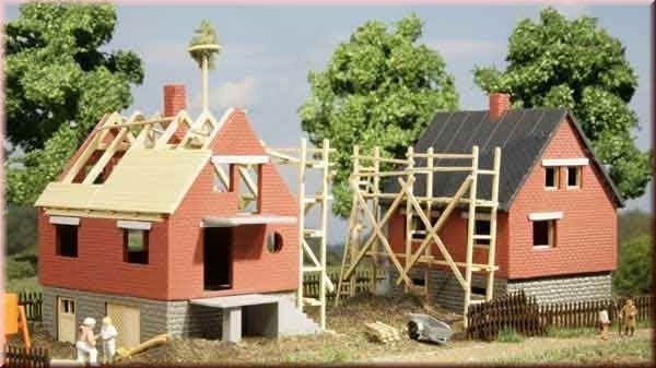 2 huizen in aanbouw HO/TT Mamos 12215 Nu met gratis truck, Overige merken, Wisselstroom, Brug, Tunnel of Gebouw, Nieuw