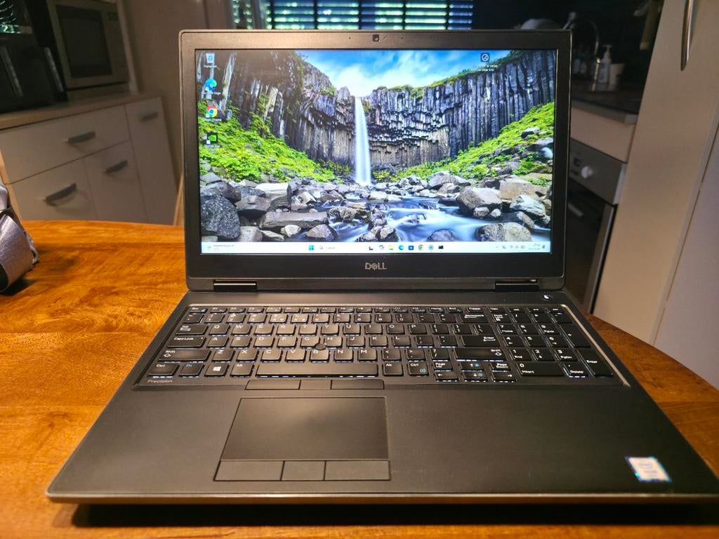 Dell Precision 7530/Xeon 6Cores/32GB/512GB/W11/Office/Quadro, Computers en Software, Windows Laptops, Gebruikt, Met videokaart