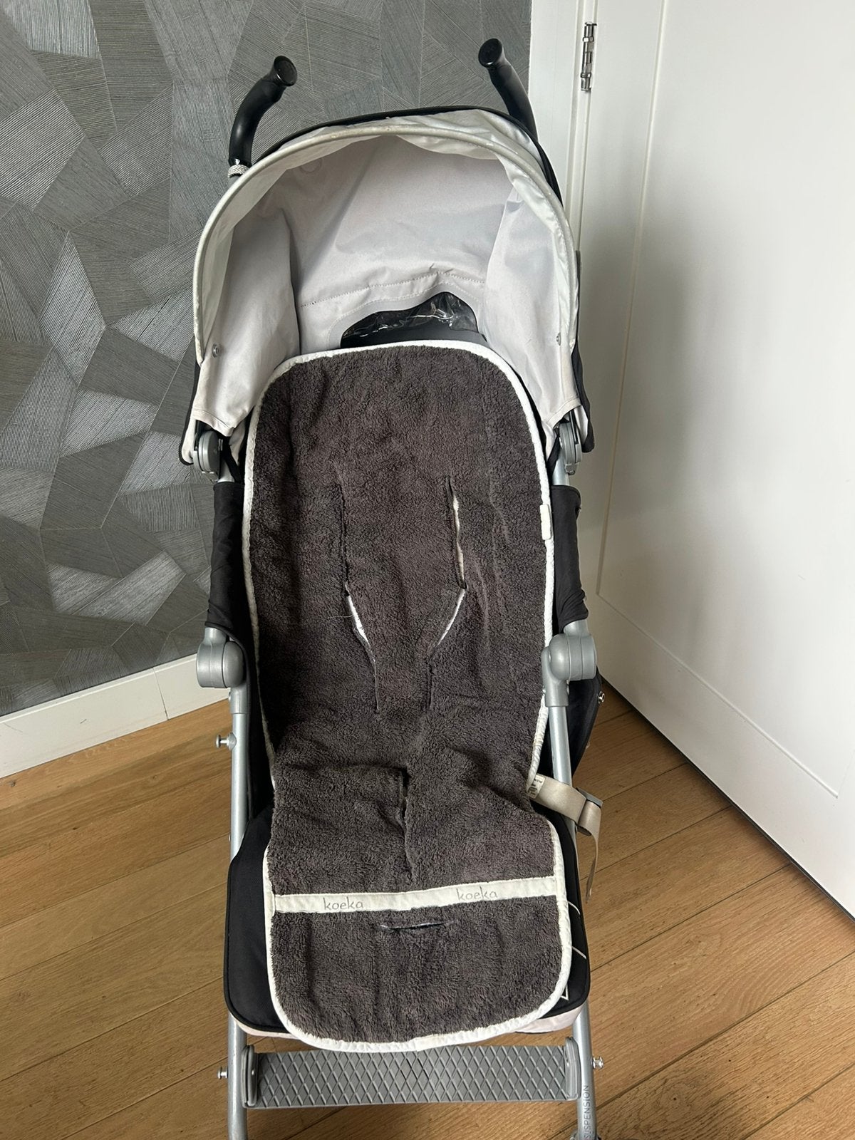 Buggy Maclaren inclusief koeka inzet dekentje., Ophalen, Zo goed als nieuw, Maclaren