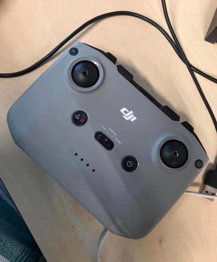 DJI RC231 Remote Controller, Ophalen of Verzenden, Zo goed als nieuw