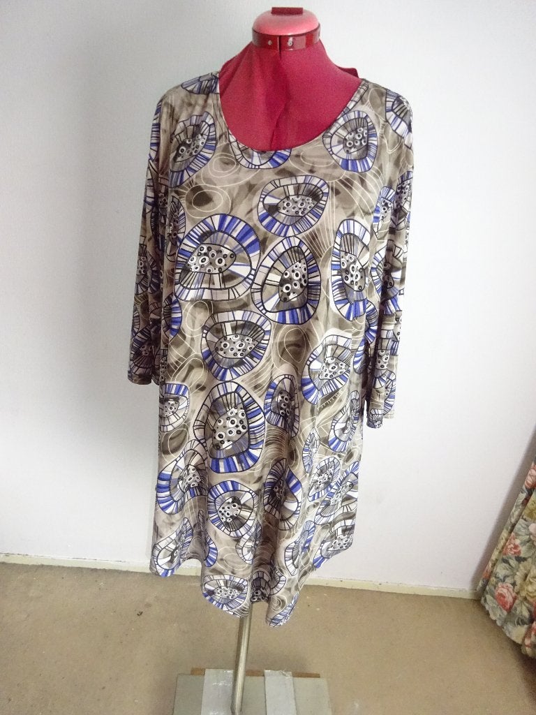 Magna tuniek mt 52/54, Kleding | Dames, Blouse of Tuniek, Meerkleurig, Verzenden, Magna