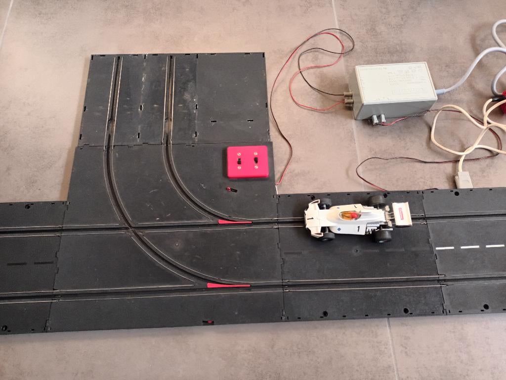Carrera Universal Set Garagebox uitrit nr. 50537., Gebruikt, Onderdelen, Zelf te bouwen, Carrera