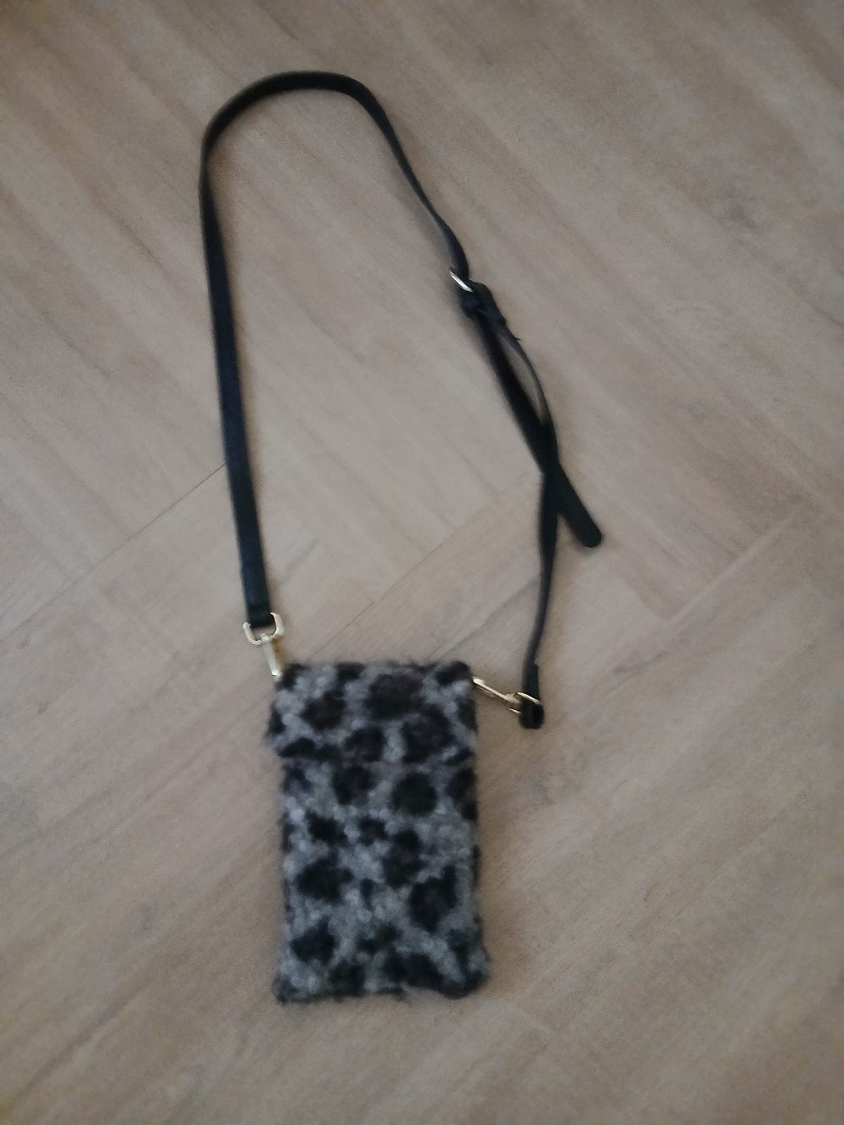 Telefoontasje met luipaardprint, Ophalen of Verzenden