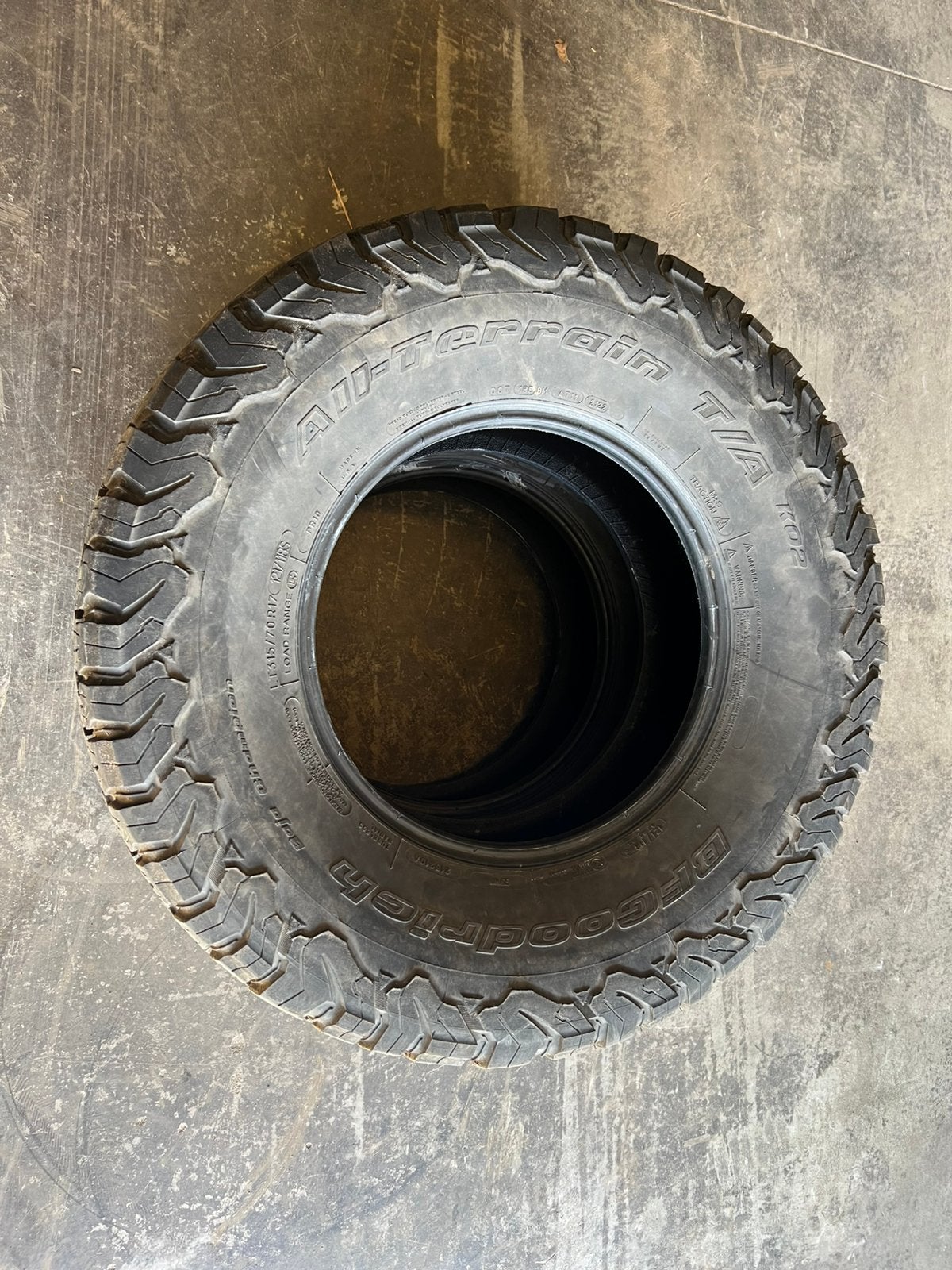 315/70/17 BfGoodrich T/A banden set, Ophalen, Gebruikt, ., 17 inch
