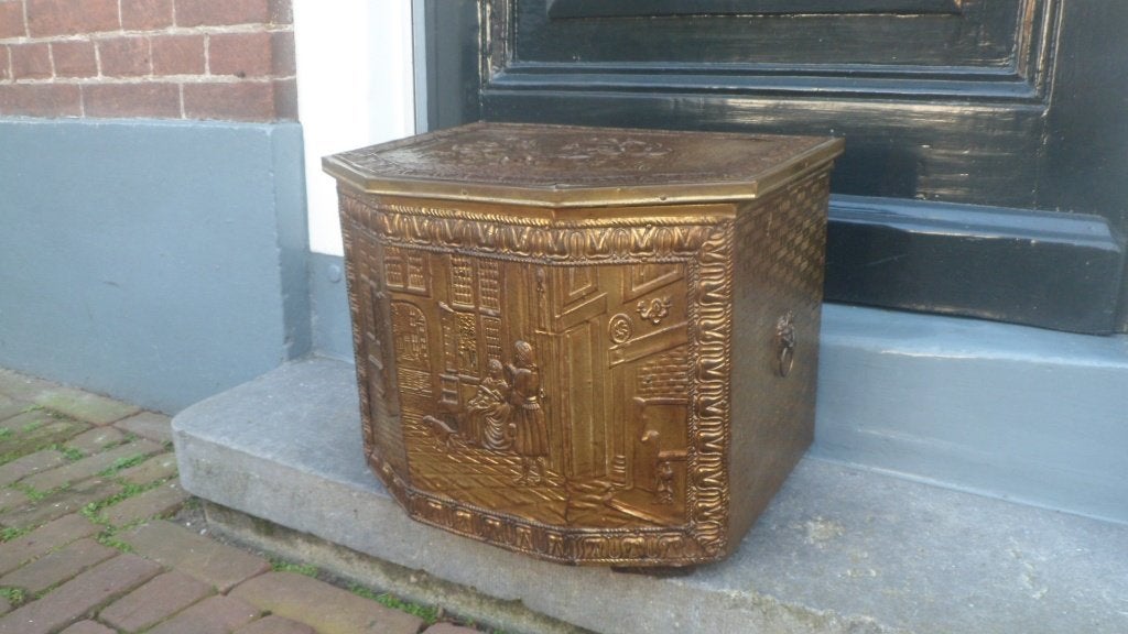 Koperen kist turfkist opbergkist krantenbak hout messing 30h, Antiek en Kunst, Ophalen of Verzenden, Koper