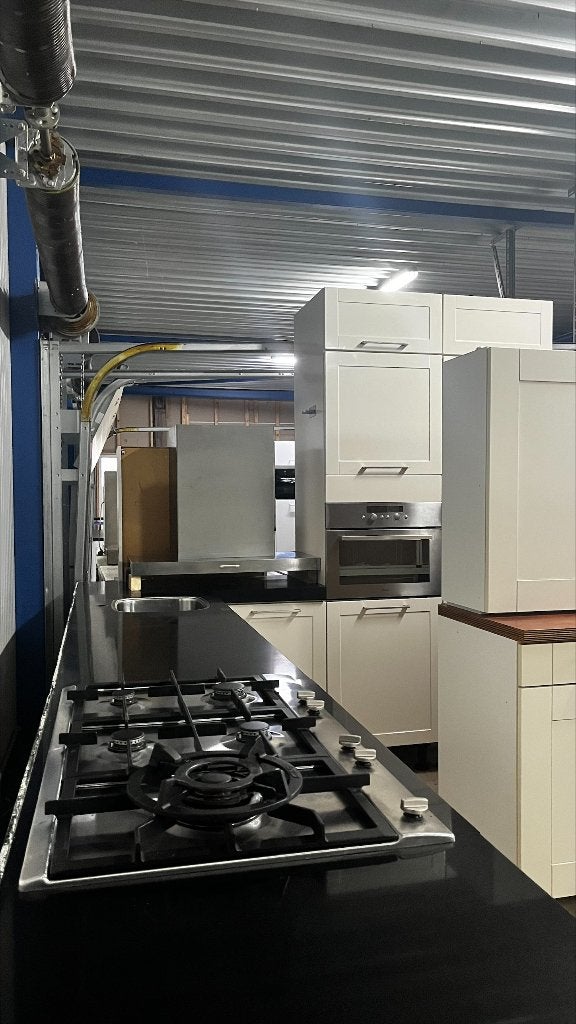 Keuken Compleet met APP 120Keukens op voorraad Nr. 2984