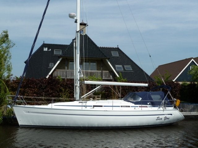 Bavaria 38-3 Customline, Watersport en Boten, Kajuitzeilboten en Zeiljachten, Ophalen, 1.90 meter, Binnenboordmotor, Tourjacht of cruiser