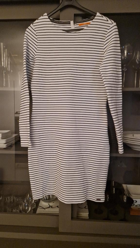 Hugo Boss jurk maat 38 gestreept zgan, Kleding | Dames, Jurken, Maat 38/40 (M), Wit, Ophalen of Verzenden, Zo goed als nieuw