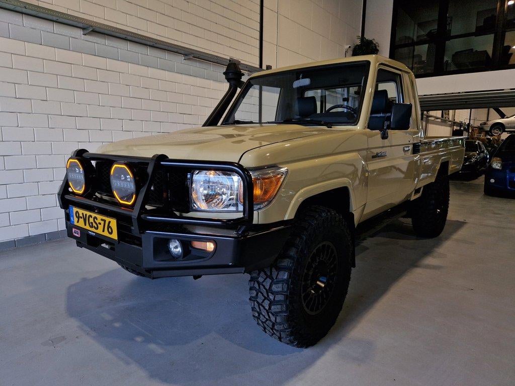 Toyota LANDCRUISER HZJ 79 Nieuwstaat, Auto's, Gebruikt, 143 pk, 4164 cc, Beige