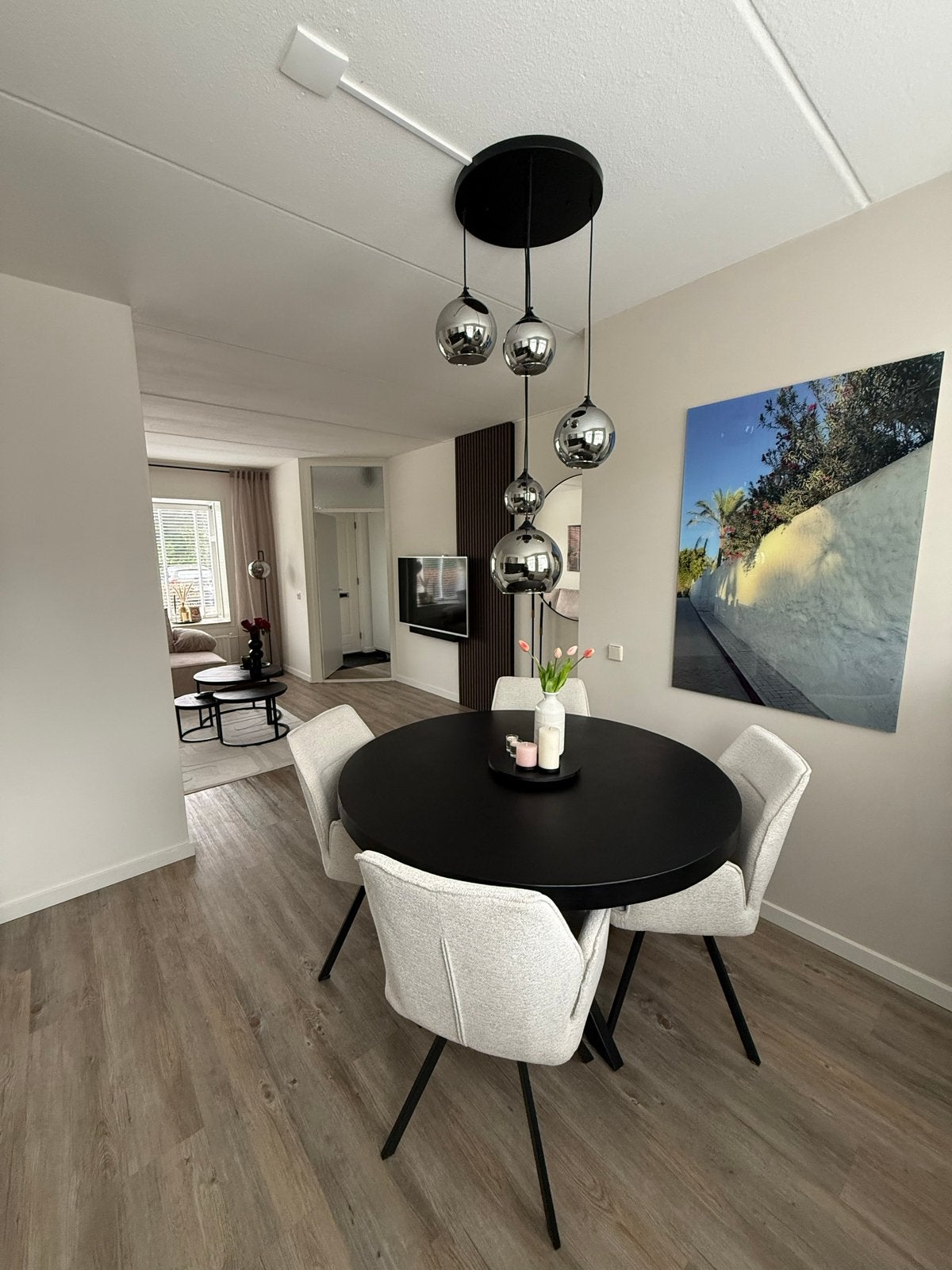 Moderne Hanglamp met 5 Rookglazen Bollen, Huis en Inrichting, Lampen | Hanglampen, Ophalen, Zo goed als nieuw, Glas