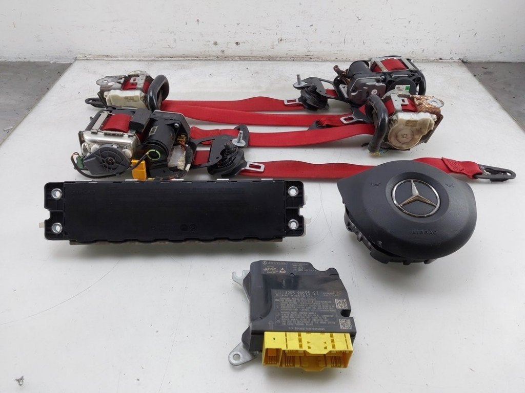 Airbag Set + Dashboard Mercedes-Benz C (W205) A2058600202, Gebruikt, Mercedes-Benz AG, Mercedes-Benz, Mercedesstraße 120, Stuttgart 70372, , Duitsland