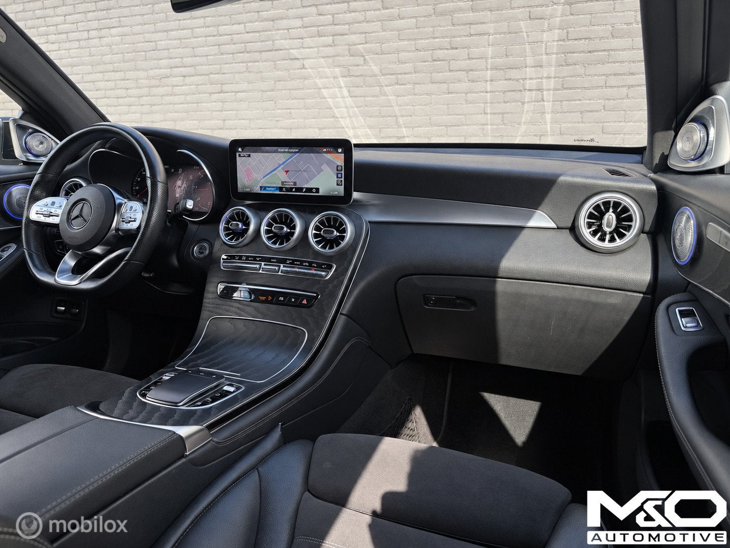 Mercedes GLC-klasse 220d 4MATIC Premium AMG | BURMESTER|PANO, Automaat, Dealer onderhouden, Gebruikt, 2500 kg