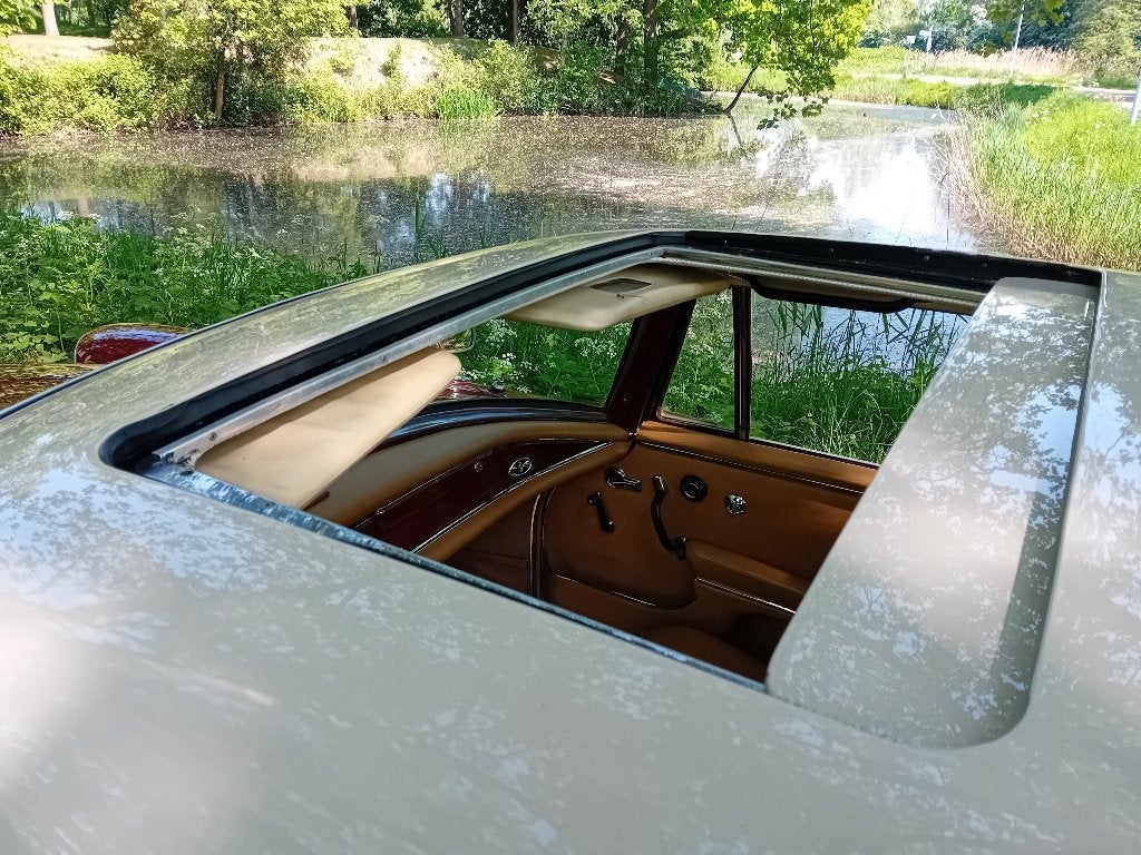Mercedes W 111 220SE coupe te koop, foto 6