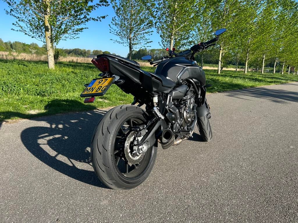 Yamaha MT 07 / Akrapovic / Matte Black / A2, Motoren, Motoren | Yamaha, 700 cc, 2 cilinders, Occasion, Particulier