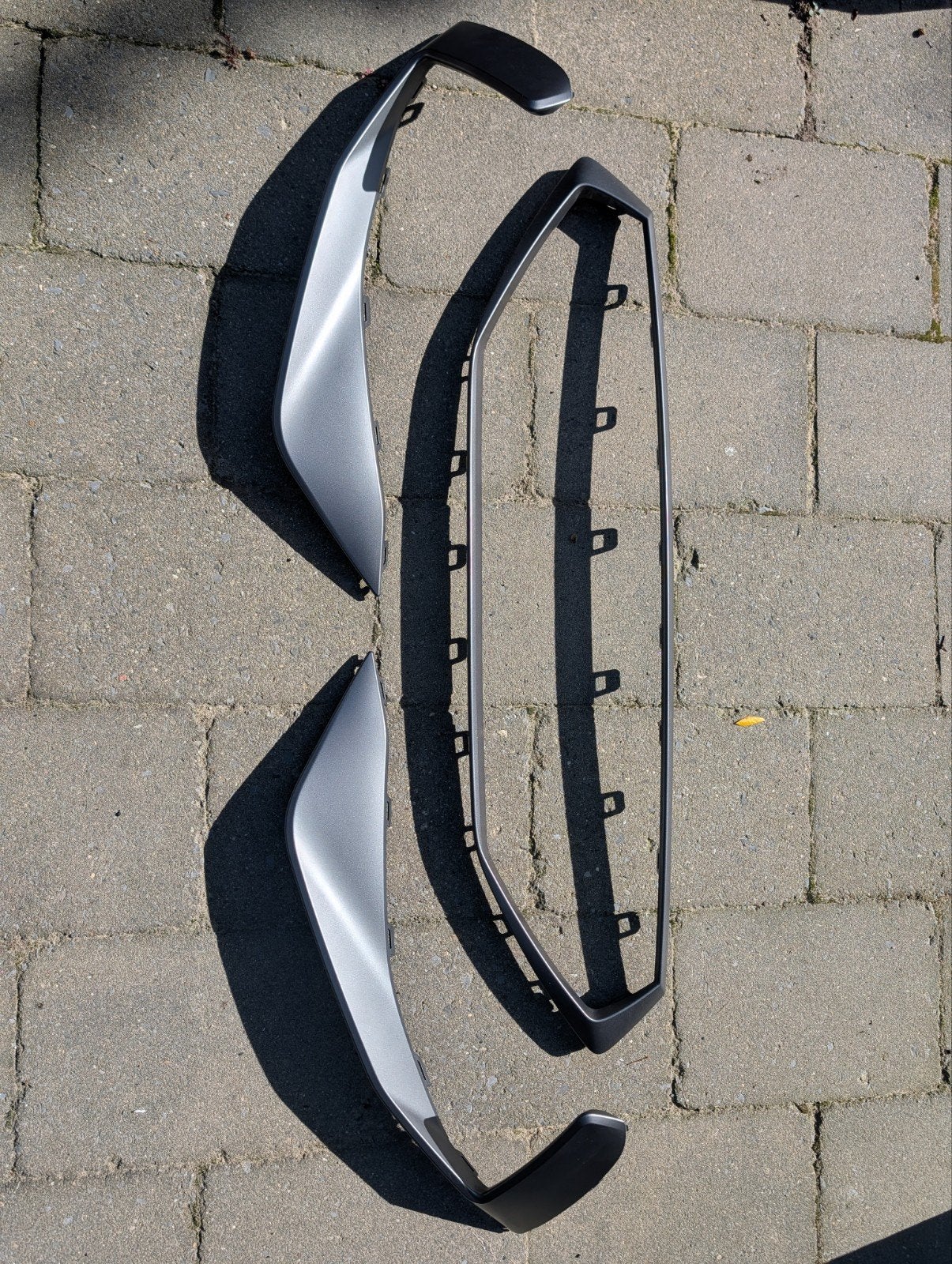 Grill lijsten Seat Leon 2020-heden, Ophalen