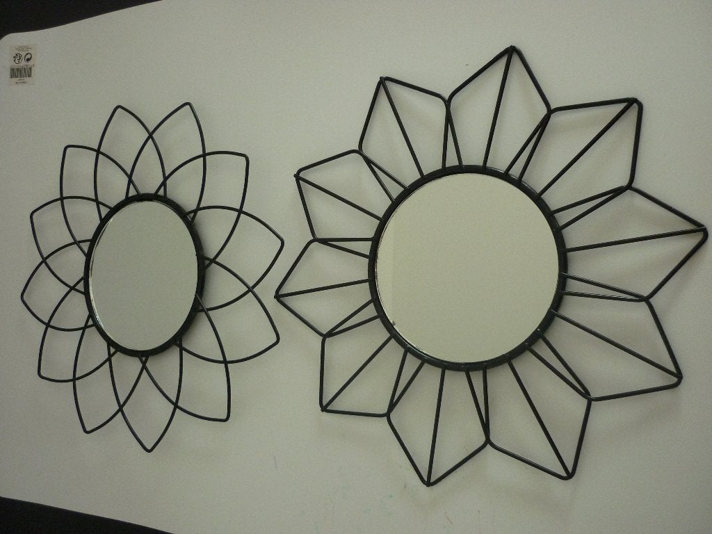 2 kleine spiegeltjes / zwarte spiegels / metaal / bloem, Minder dan 50 cm, Rond, Ophalen of Verzenden, Zo goed als nieuw