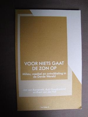 VOOR NIETS GAAT DE ZON OP Jan van Barneveld ea, Boeken, Ophalen of Verzenden, Gelezen
