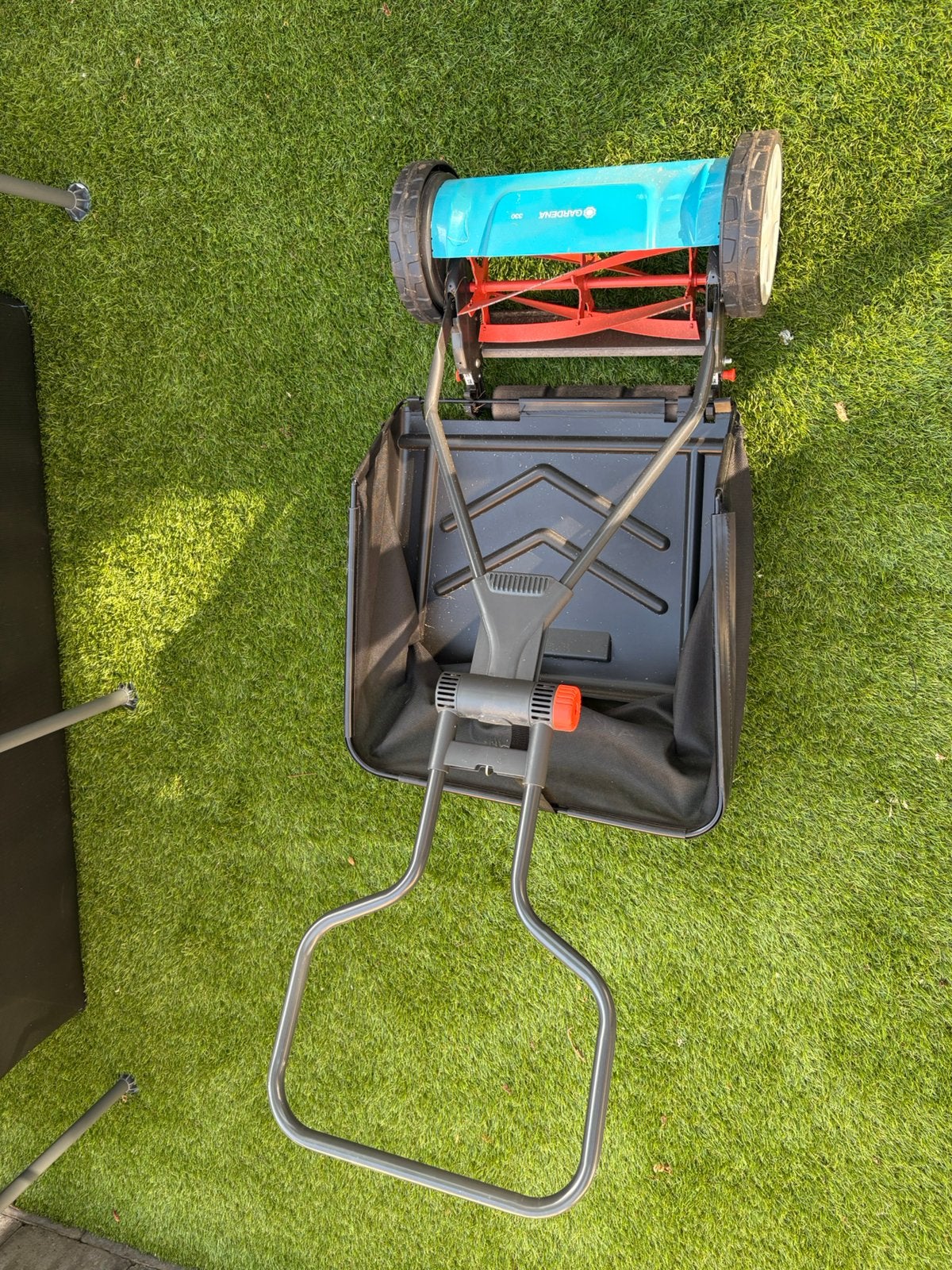 Gardena grasmaaier incl. opvangbak, Ophalen, Zo goed als nieuw, Handgrasmaaier