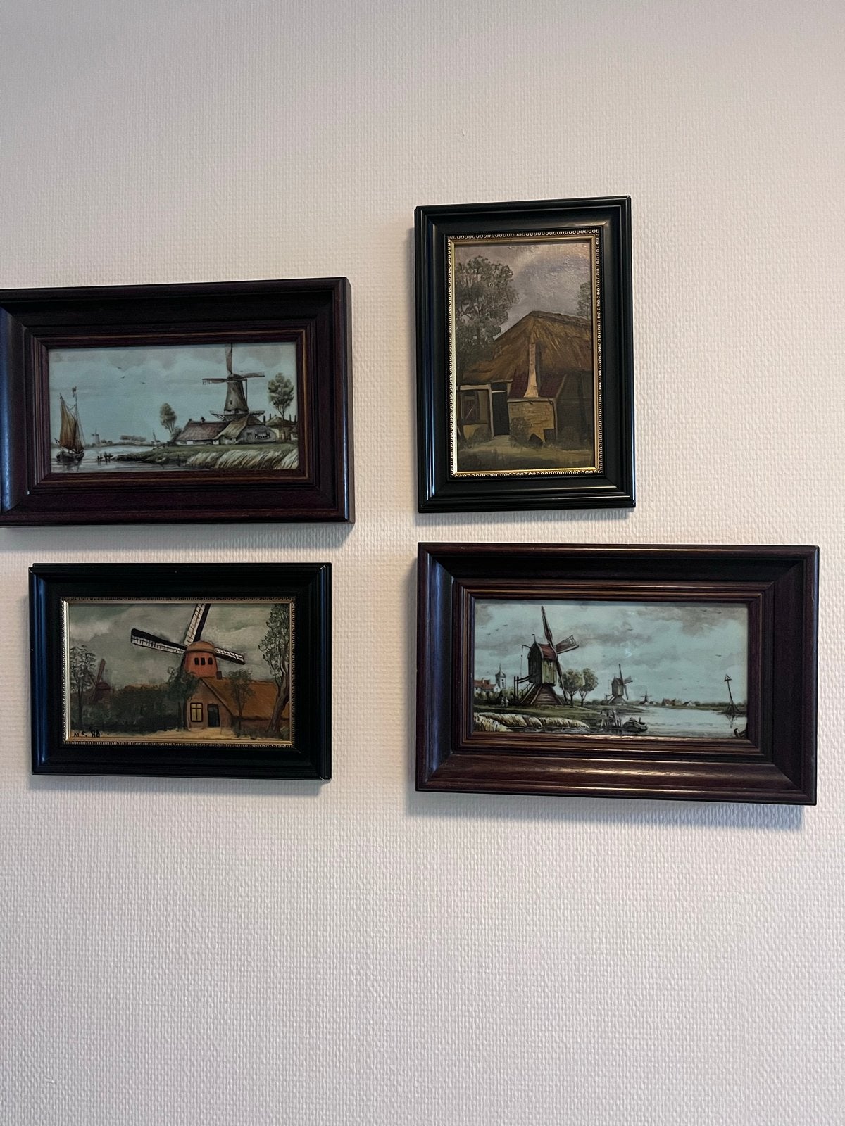 Set van 4 Hollandse landschapjes met molens en boerderij, Paneel, Realistisch, Ophalen of Verzenden, Landschap