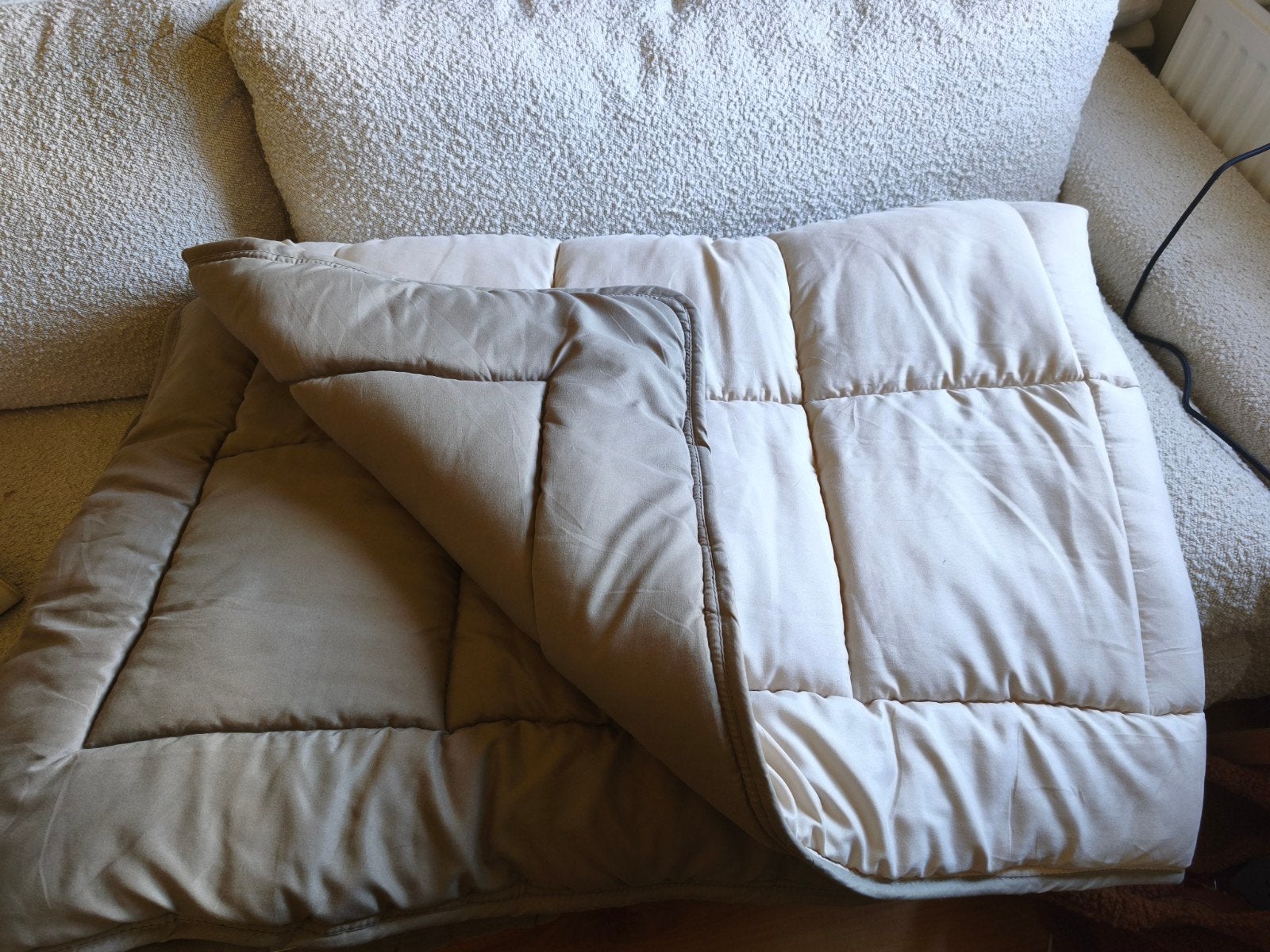 2 Wasbare Dekbedden 140x200cm - Taupe/Linnen, Ophalen, Eenpersoons, Meerkleurig, Nieuw