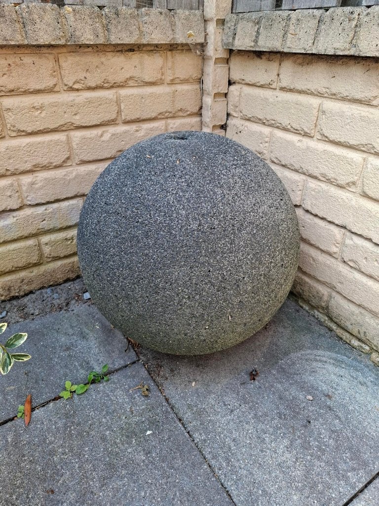 Waterbol ornament, Ophalen, Gebruikt, Beton, Waterornament