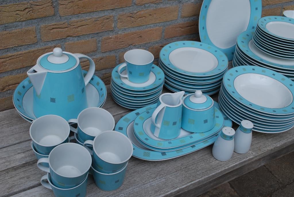 Groot Compleet Blauw Wit Servies van L. Dake en Zn., Huis en Inrichting, Keuken | Servies, Ophalen, L. Dake en Zn, Zo goed als nieuw