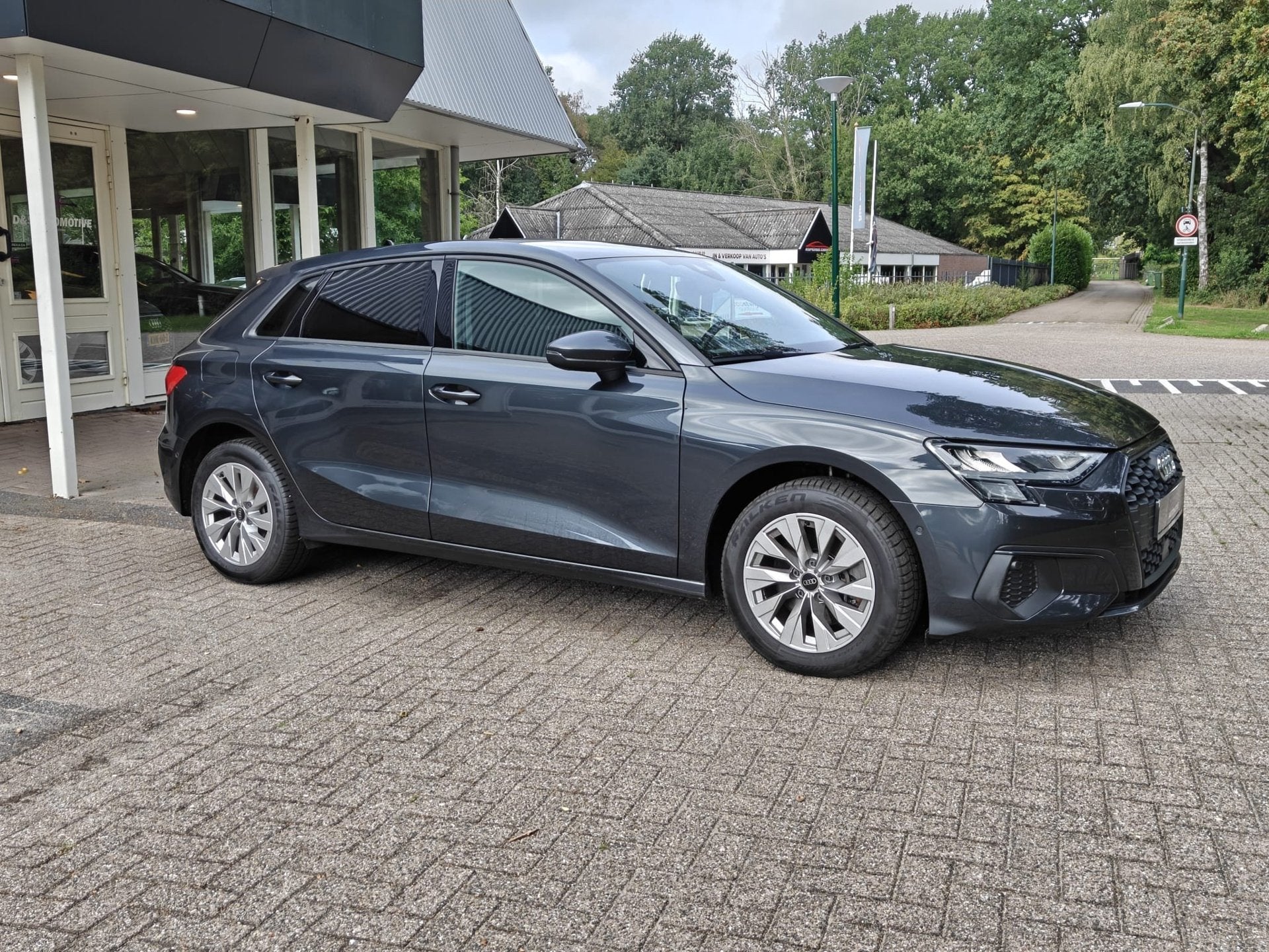Foto 3 van Audi A3 Sportback 40 TFSI e Advanced edition KEYLESS/STOELVE