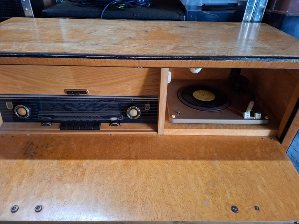 Vintage Philips Radiomeubel met Radio en Platenspeler, Antiek en Kunst, Ophalen