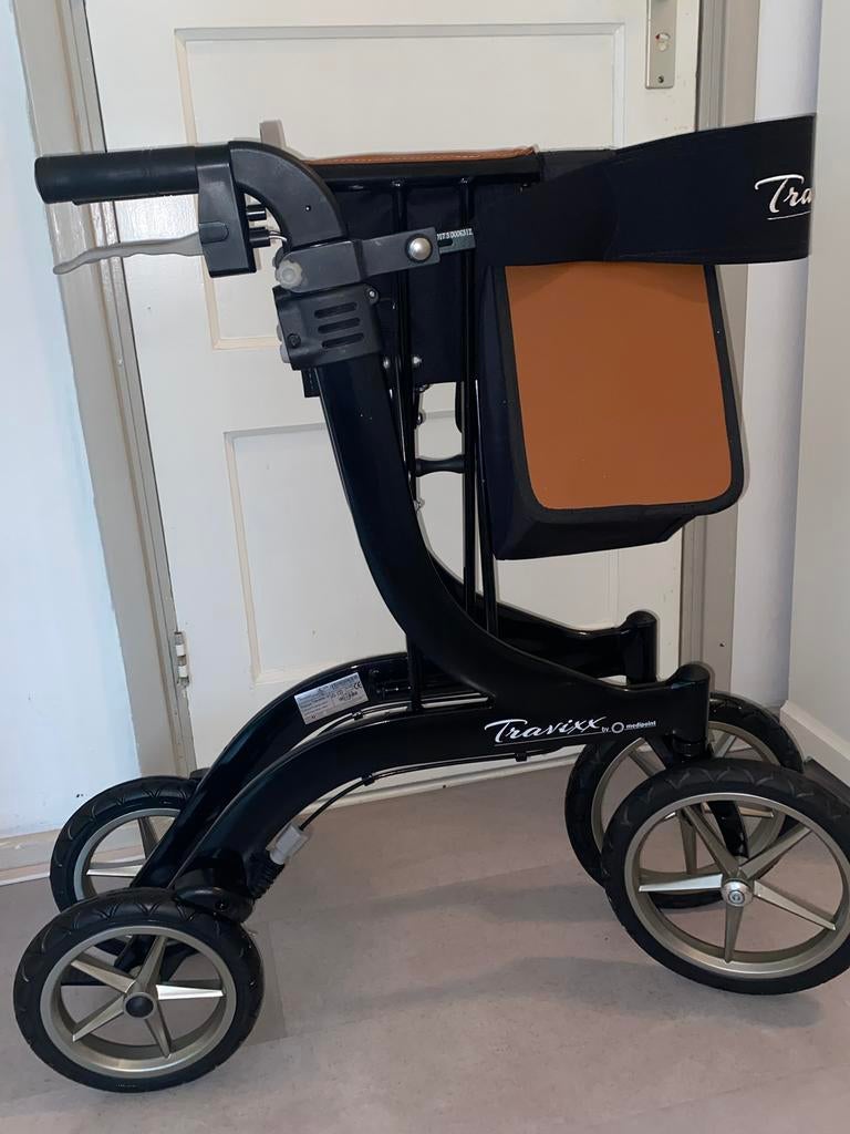 Rollator Travixx de luxe medium, Diversen, Rollators, Ophalen of Verzenden, Opvouwbaar, Zo goed als nieuw