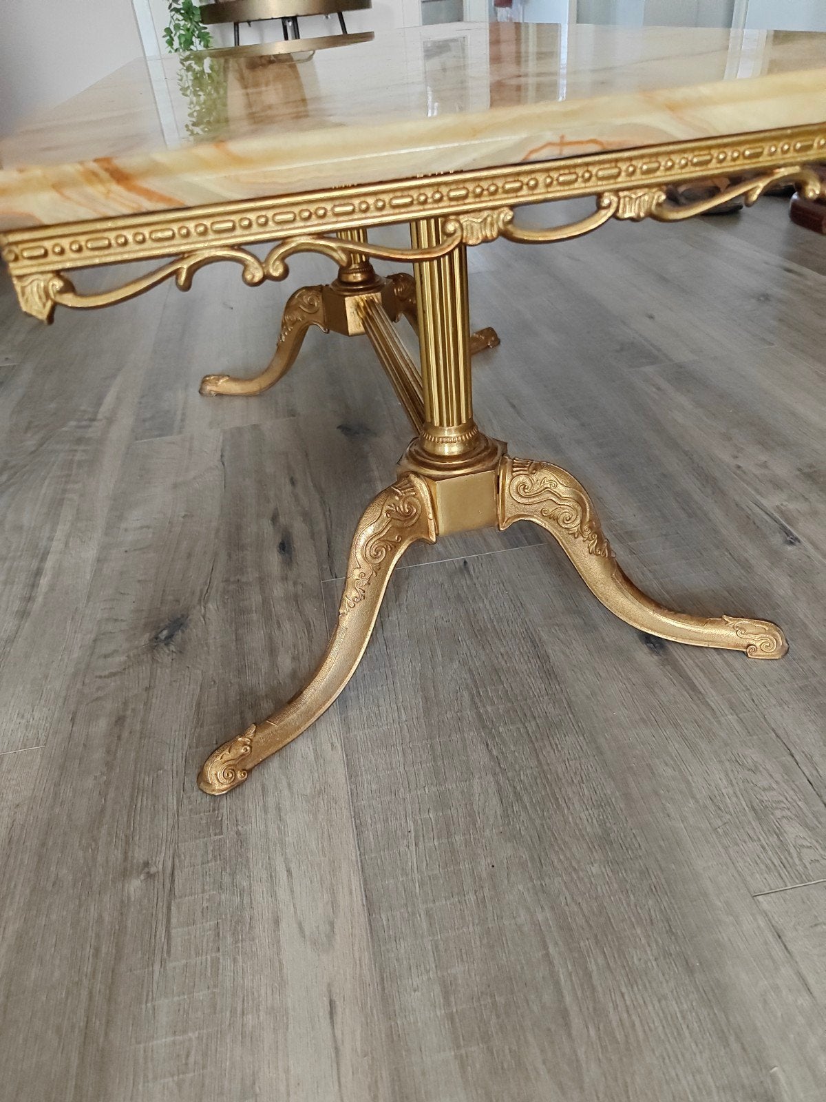 Vintage Italiaanse salontafel met onyxblad, Antiek en Kunst, Ophalen of Verzenden