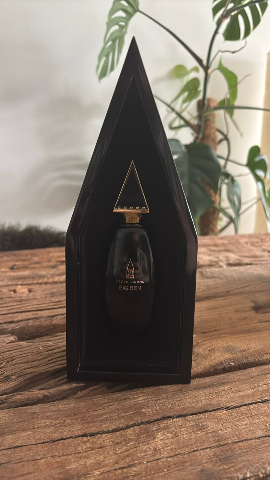 Oscar London Big Ben Parfum met piano case