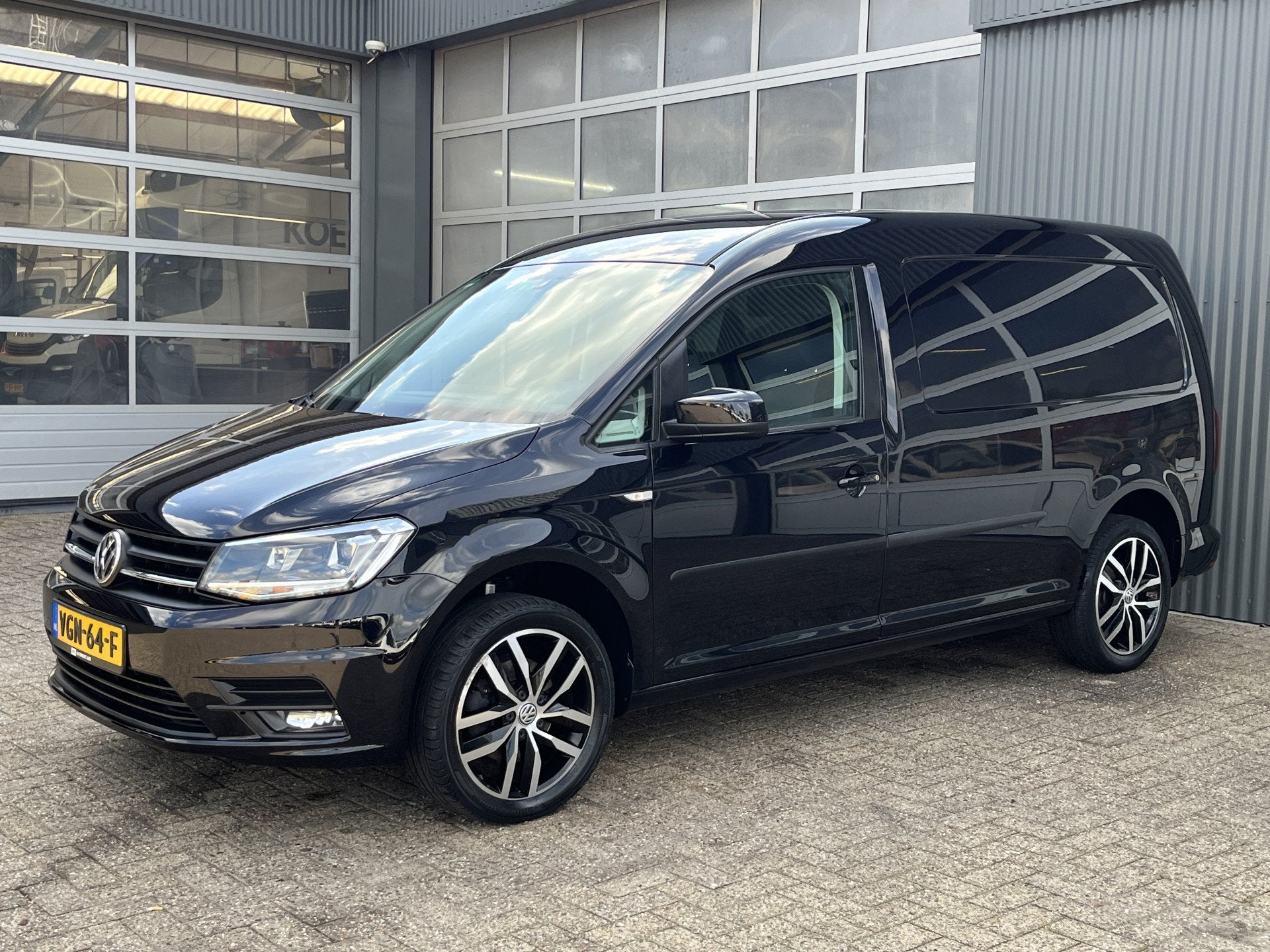Volkswagen Caddy 2.0 TDI L2H1 BMT Maxi C-Edition Airco Cruis, Auto's, Stof, Gebruikt, 4 cilinders, Volkswagen