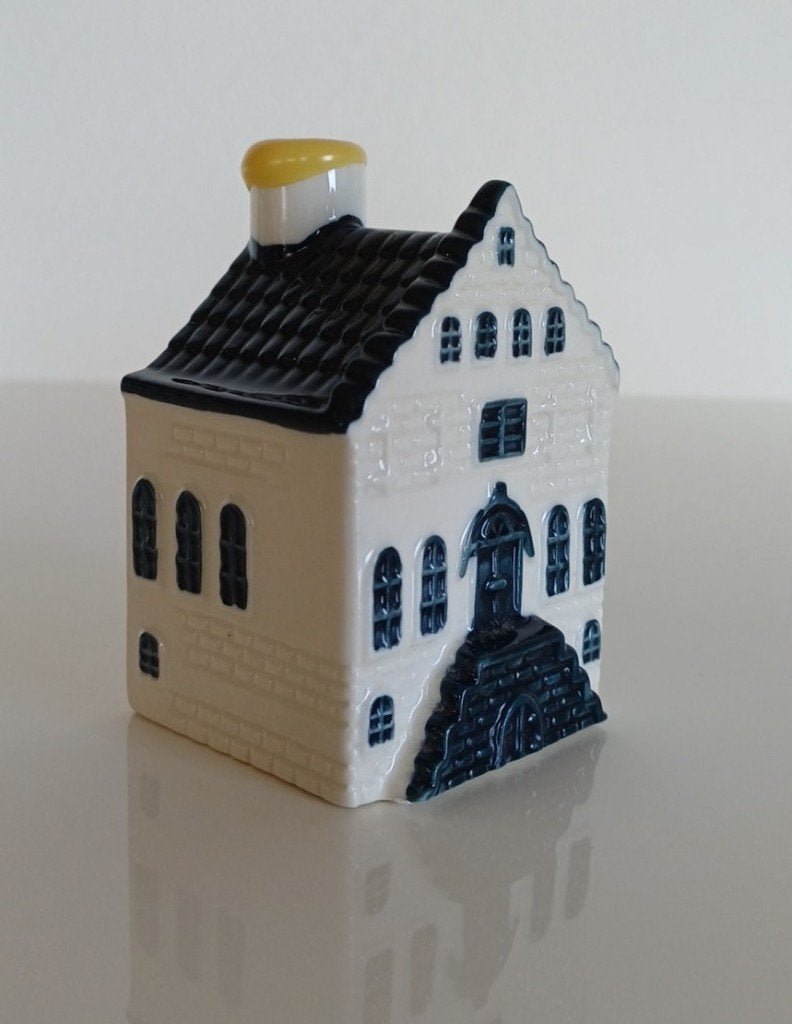 KLM huisje 4  – Huis in Amsterdam, Ophalen of Verzenden, Zo goed als nieuw, 1 t/m 20, Gevuld