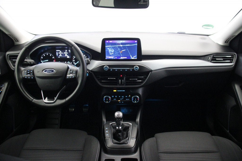Ford FOCUS Wagon 1.0 EcoBoost Hybrid Titanium Style - Carpla, Auto's, 125 pk, Gebruikt, Met garantie (alle), Zwart