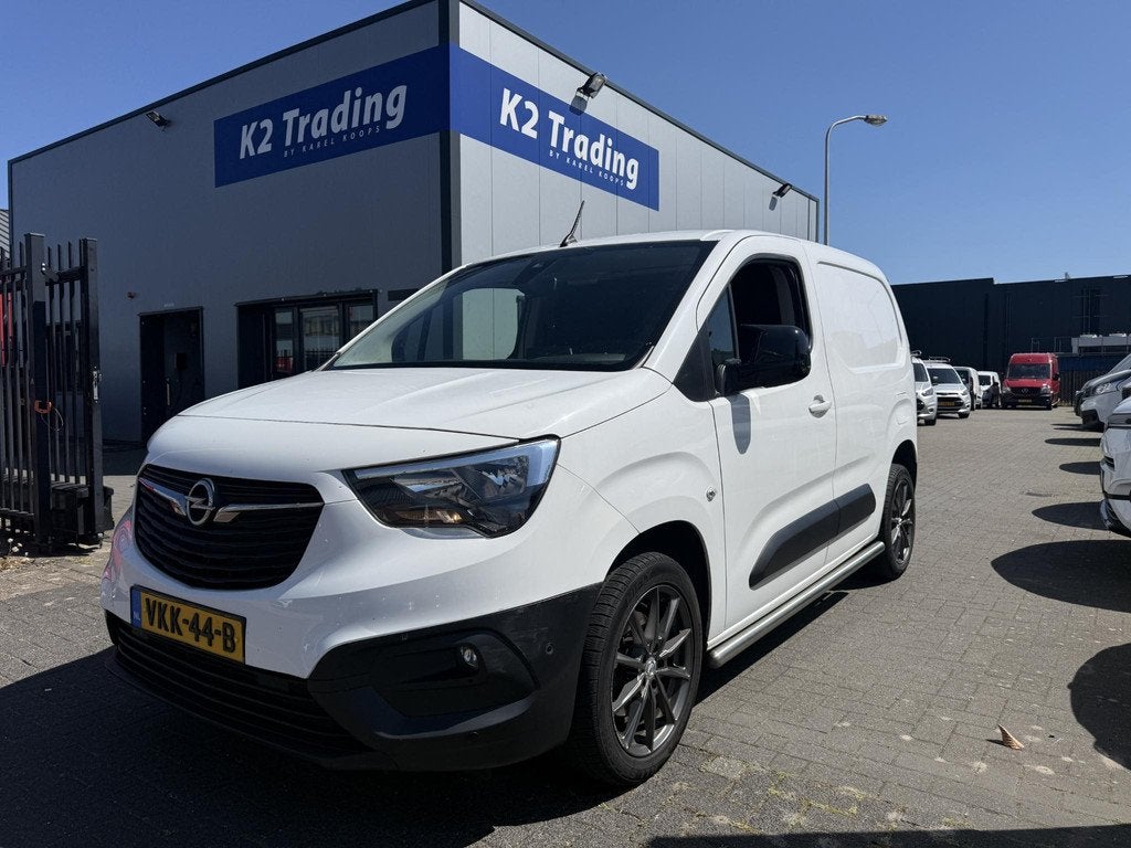 Opel Combo 1.5D L1H1 Edition 130PK Automaat Euro-6, Auto's, Bestelauto's, Bedrijf, Te koop, ABS, Achteruitrijcamera, Airconditioning